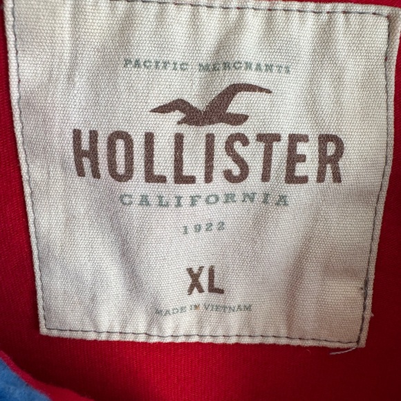 Hollister Vibrant Red Henley Shirt with Blue Logo 100% Cotton - Picture 6 of 9